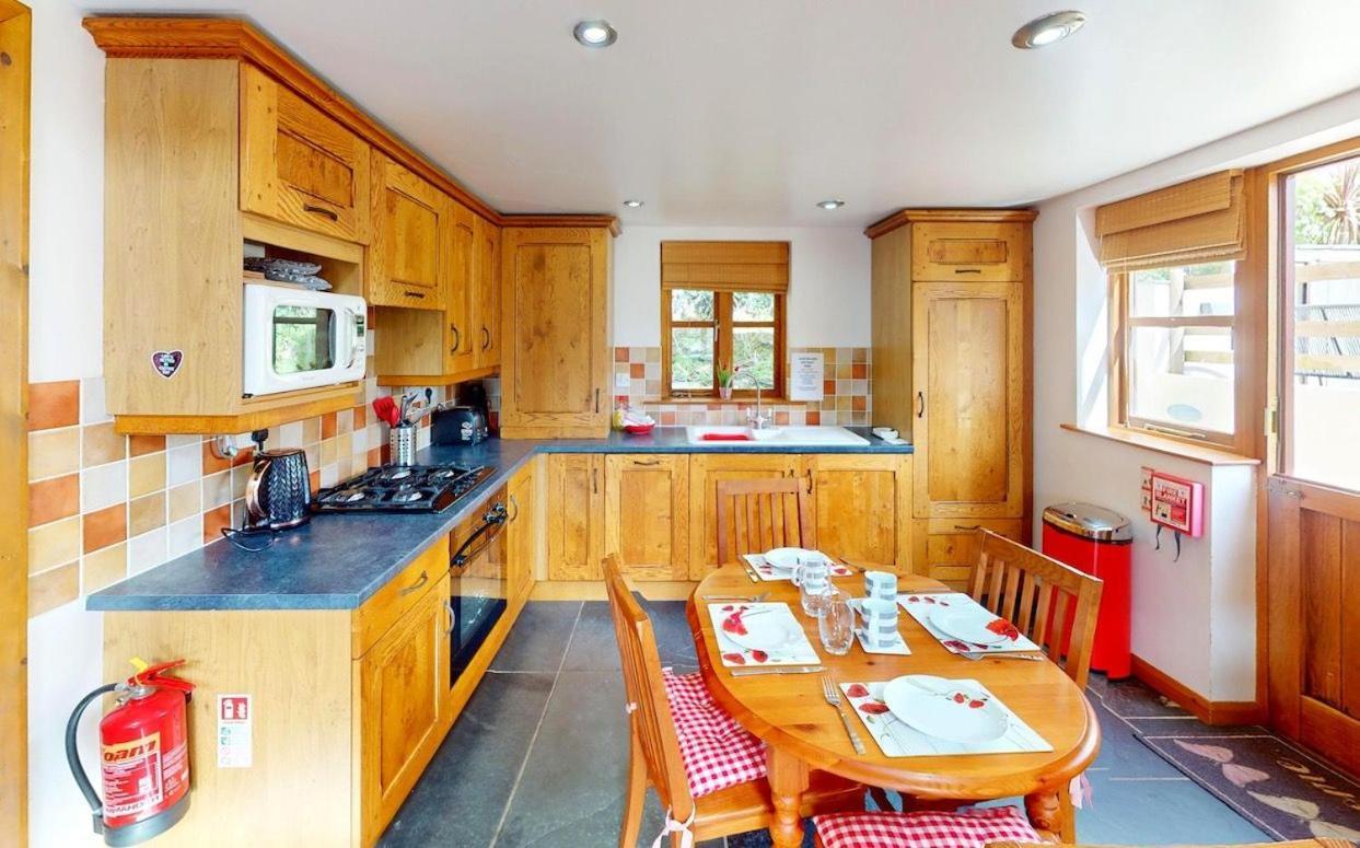 Croyde Thatchers Hideaway 2 Bedrooms Exterior photo