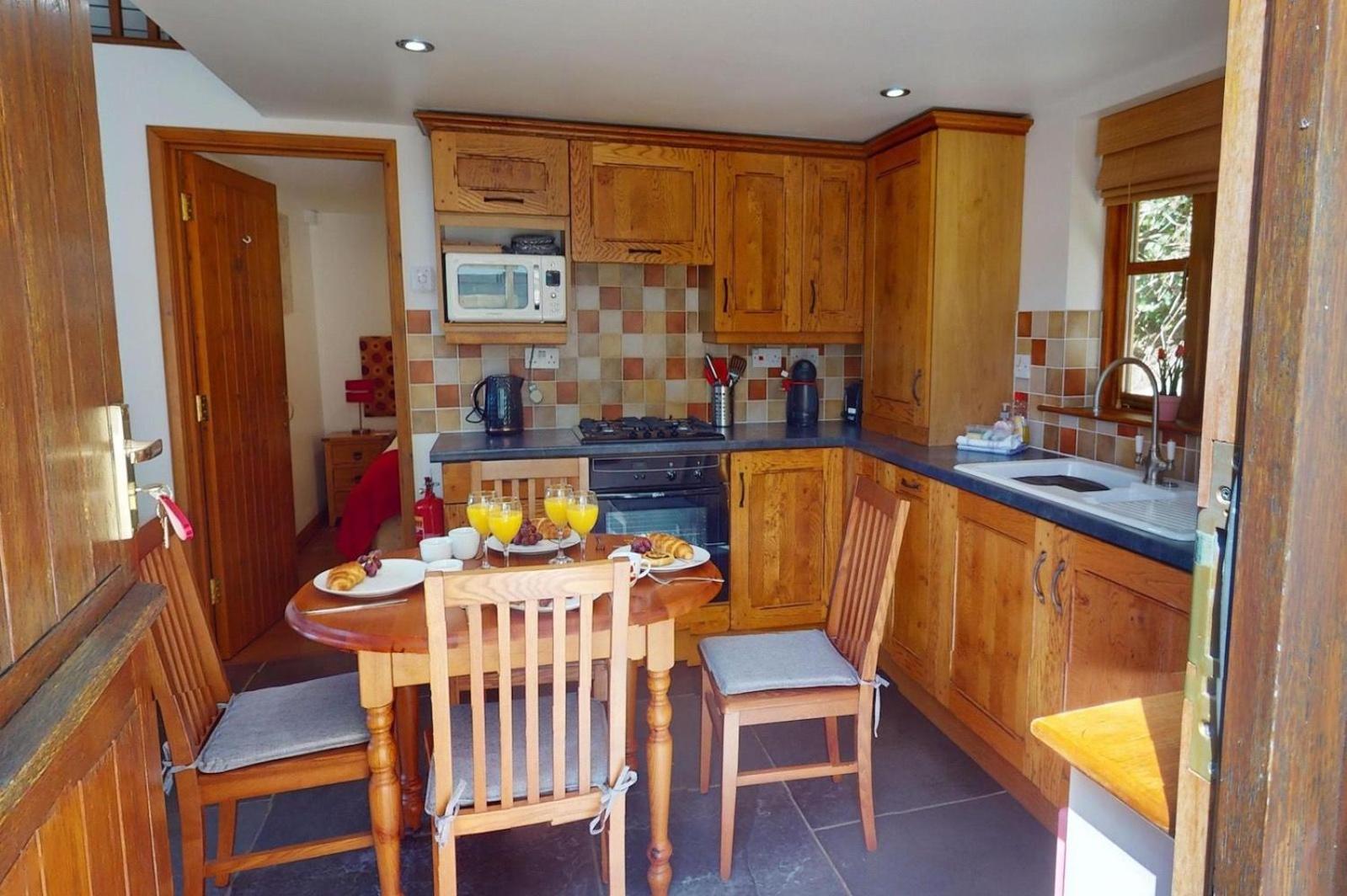Croyde Thatchers Hideaway 2 Bedrooms Exterior photo
